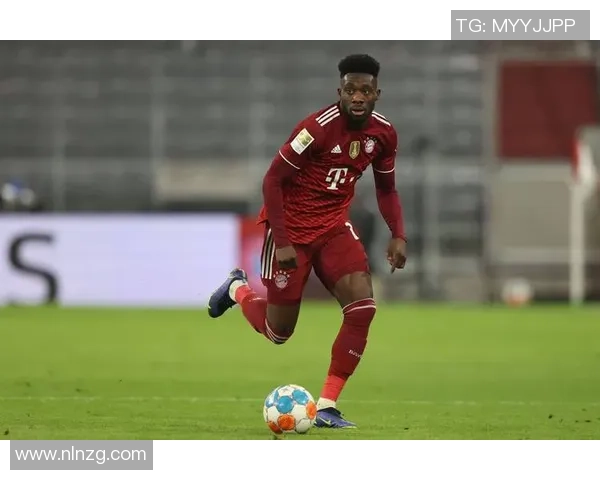 足球迷因不满球星表现袭击偶像事件背后真相揭示及其影响分析